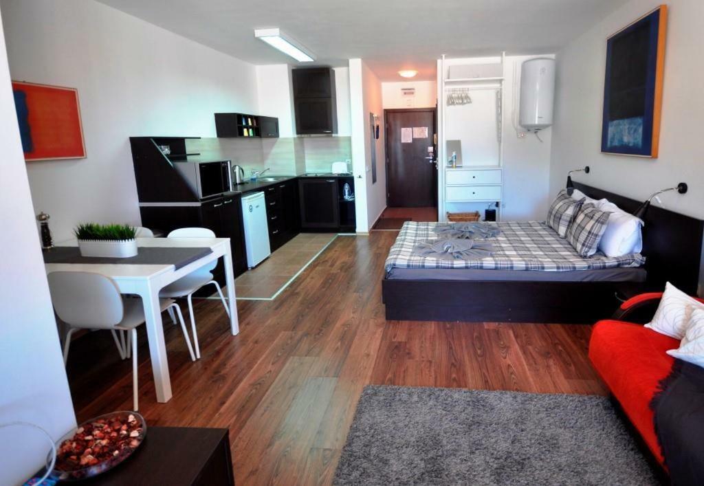 Apartman U Kompleksu Royal Towers Бансько Екстер'єр фото